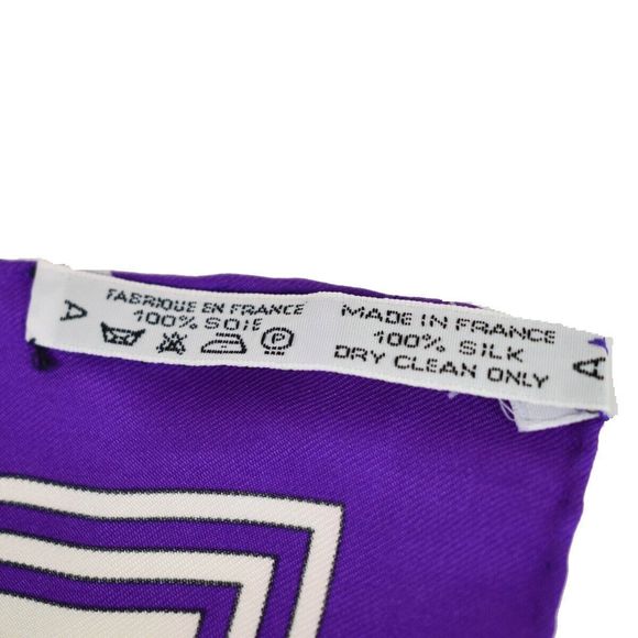 HERMES Carre 90 Scarves - Picture 6 of 14